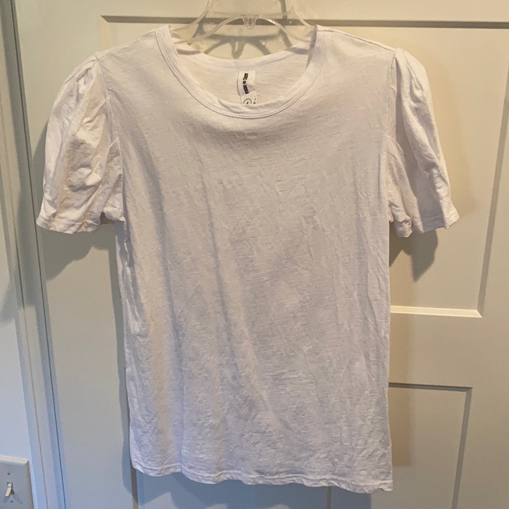 Agnes & Dora Puff Sleeve Tee